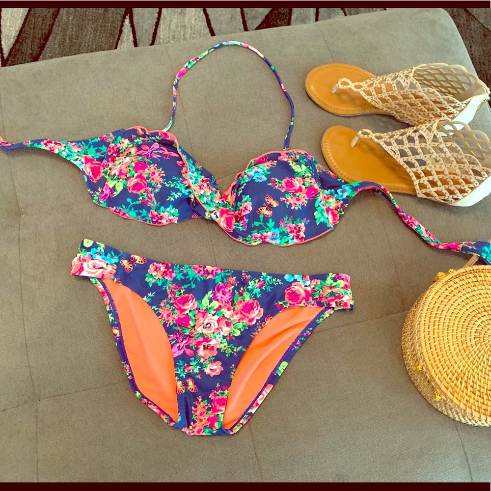 Bikini 👙